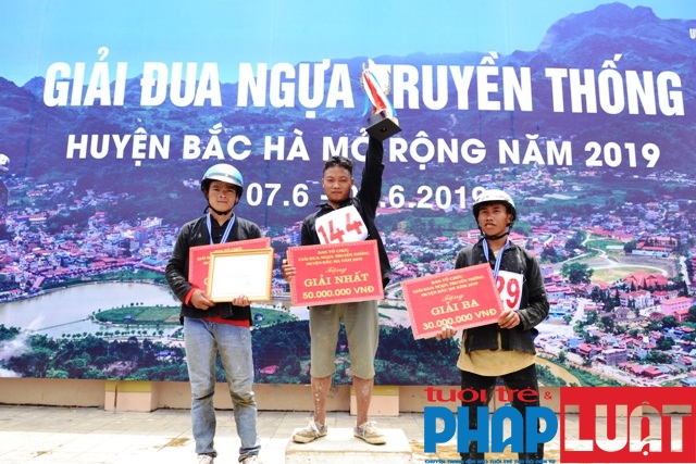 doc dao giai dua vo ngua cao nguyen trang bac ha 2019