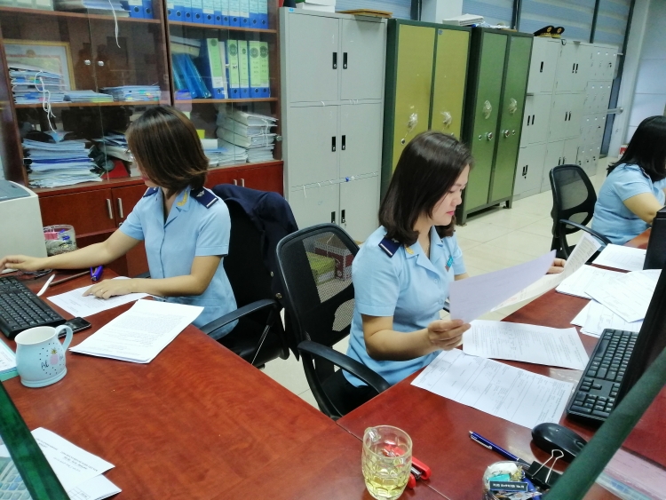 Lào Cai: Phát hiện, xử lý 568 vụ buôn bán hàng lậu và gian lận thương mại