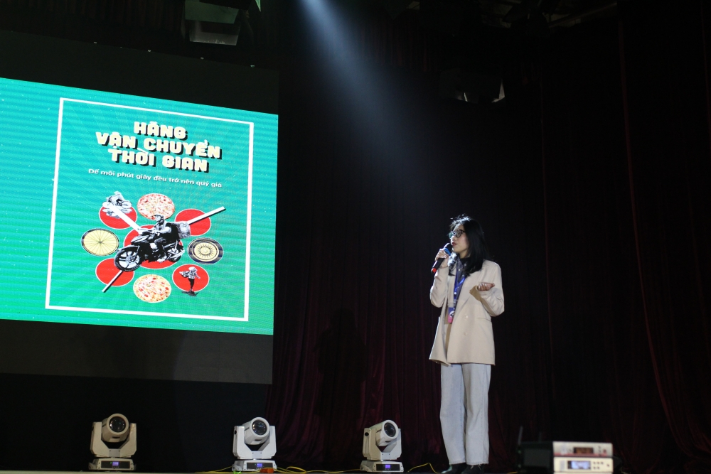 Nhiều thiết kế ấn tượng tại đêm chung kết cuộc thi Creative Hunter 2020 Nhiều thiết kế ấn tượng tại đêm chung kết cuộc thi Creative Hunter 2020