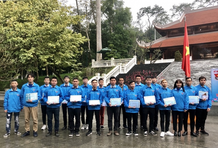 3500 thanh nien thu do chuan bi len duong nhap ngu