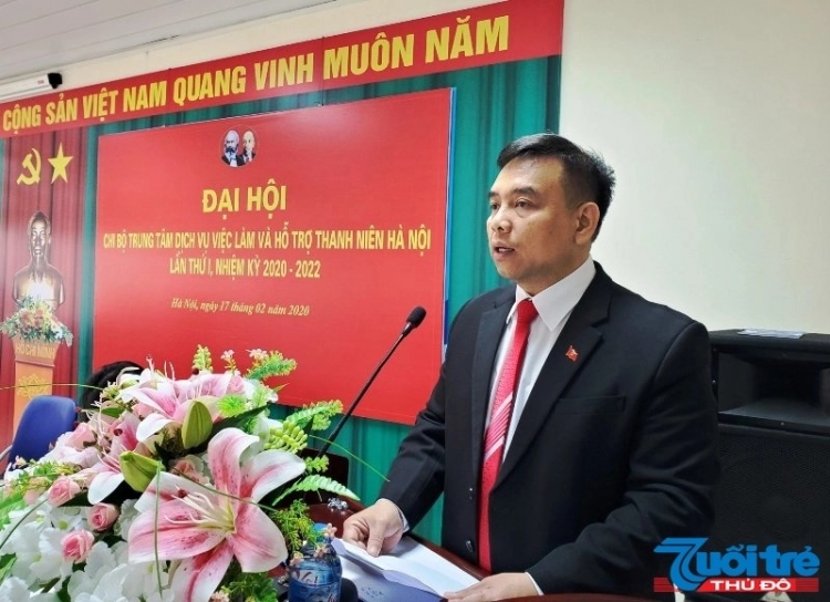 dong chi nguyen dinh trung duoc bau lam bi thu chi bo trung tam dvvl va httn ha noi