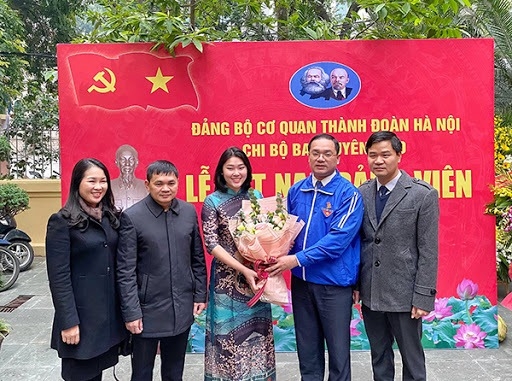 tuoi tre thu do thi dua lap thanh tich chao mung 90 nam ngay thanh lap dang bo thanh pho