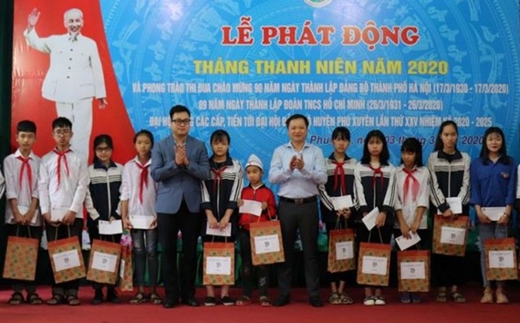 tuoi tre huyen phu xuyen xung kich tinh nguyen sang tao vi cong dong