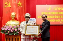 Phó Giám đốc Công an tỉnh Yên Bái được nhận Huân chương Bảo vệ Tổ quốc