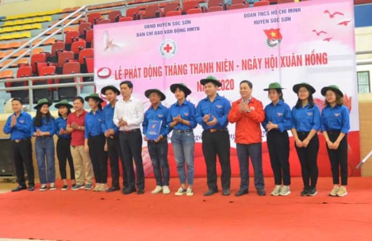 tuoi tre soc son huong ung thang thanh nien voi nhieu viec lam thiet thuc