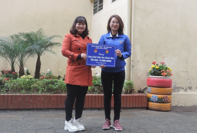 khanh thanh cong trinh vuon hoa thanh nien tang truong nguyen dinh chieu