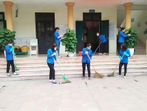 tuoi tre thu do dong loat ra quan ve sinh moi truong day lui dich benh