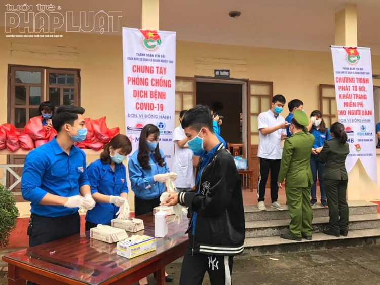 tinh doan yen bai phat dong doan vien thanh nien nhan tin ung ho quy phong chong covid 19