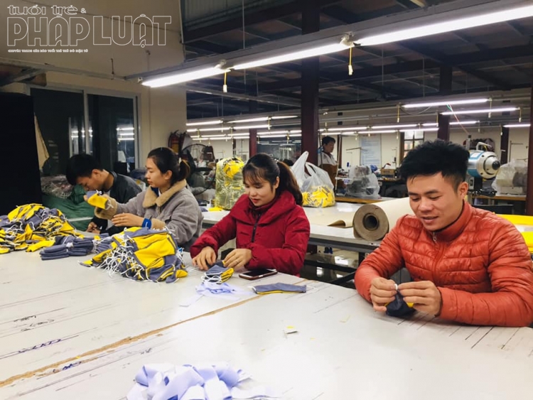 tinh doan yen bai phat dong doan vien thanh nien nhan tin ung ho quy phong chong covid 19