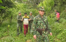 bat doi tuong chuyen lua nguoi yeu ban sang trung quoc