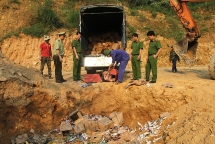 lao cai tieu huy thuc pham va my pham khong ro nguon goc