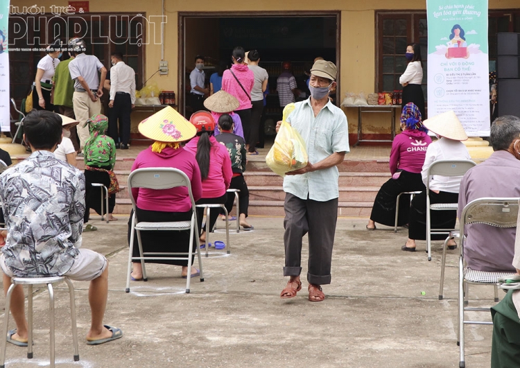 khai truong sieu thi hanh phuc 0 dong tai yen bai mua covid 19