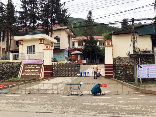 Phong tỏa toàn bộ thị trấn Đồng Văn từ 9h ngày 22/4 để chống dịch Covid-19