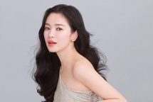 song hye kyo se xuat hien lan dau o trung quoc sau ly hon