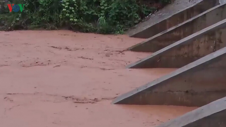 Sơn La mưa lớn, nhiều xã của huyện biên giới Sốp Cộp bị ngập lụt