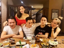 Hậu phẫu thuật thẩm mỹ, gương mặt Việt Anh bớt sưng nhưng vẫn lạ lẫm