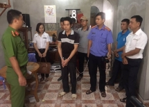 Hiện trường ghê rợn: Các con nghiện vừa nhậu vừa hãm hiếp nữ sinh giao gà