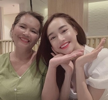 Nhã Phương gửi tâm thư xúc động tới mẹ, chính thức xác nhận việc mang thai