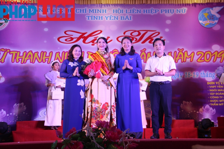 nguyen bao ngoc dat giai nhat cuoc thi nu thanh nien duyen dang 2019 tinh yen bai