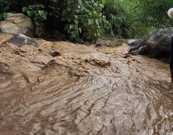 Tìm thấy thi thể bé 2 tuổi sau 1 ngày mất tích ở yên bái