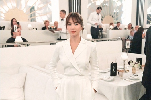 Song Hye Kyo chưa vội đóng phim mà đi học ở Mỹ sau khi ly hôn song hye kyo chua voi dong phim ma di hoc o my sau khi ly hon