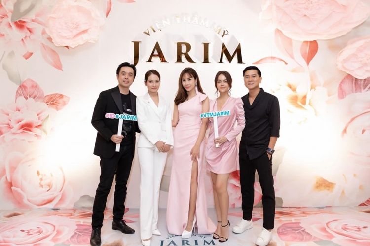 Hồ Hoài Anh lên tiếng giữa ồn ào việc ly hôn với Lưu Hương Giang