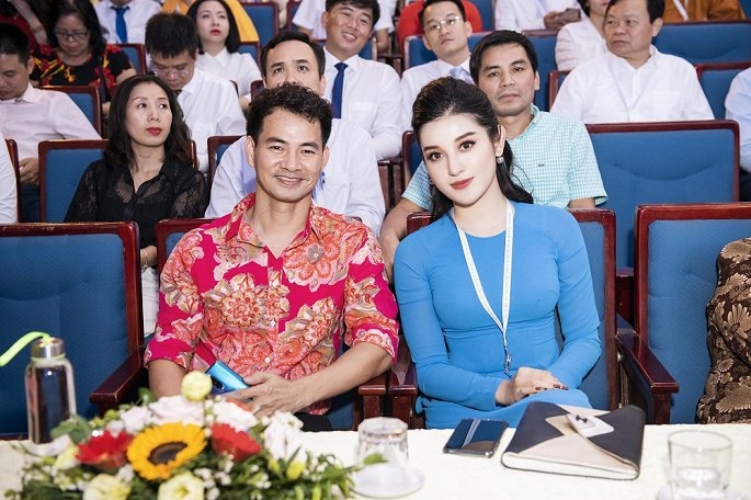 a hau huyen my cau thu dinh trong duoc cu vao uy ban hoi lien hiep thanh nien viet nam