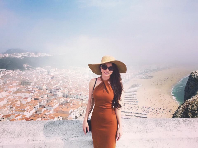 Gu thời trang sành điệu á hậu Thu Trang vợ của Shark Hưng “Thương vụ bạc tỷ” gu thoi trang sanh dieu a hau thu trang vo cua shark hung thuong vu bac ty