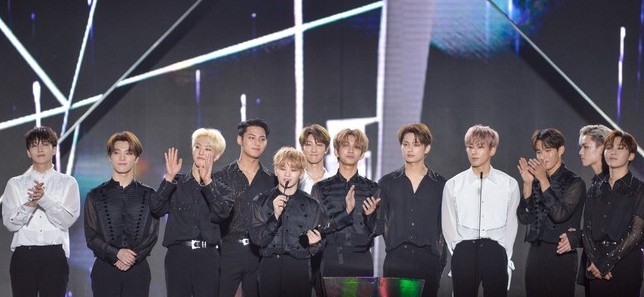 le trao giai aaa 2019 jang dong gun tro thanh dien vien xuat sac nhat daesang goi ten twice red velvet