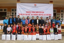 Mang “Đông ấm cho em” tới Tuyên Quang