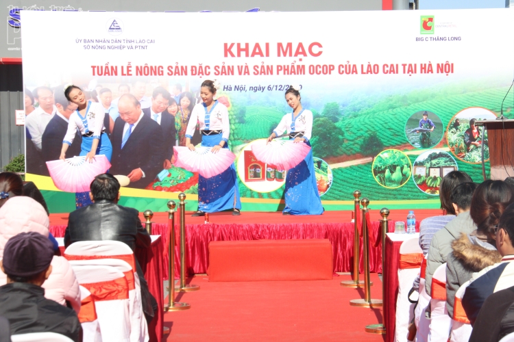 nhieu dac san vung cao lao cai xuong pho ha noi