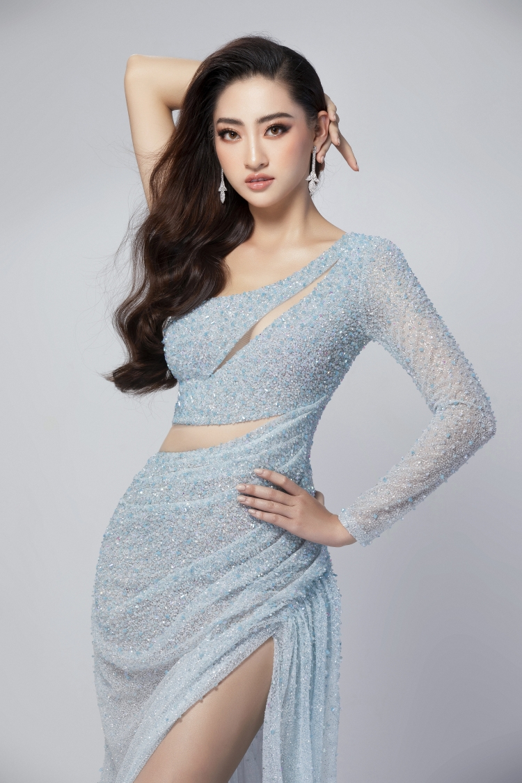 chiec dam xuat sac cua hoa hau luong thuy linh tai dem chung ket miss world 2019