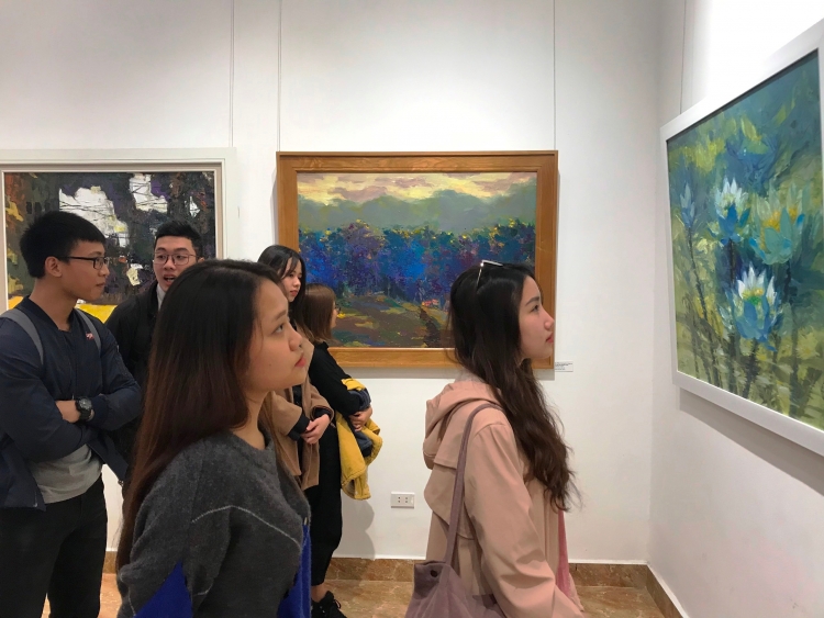 Triển lãm “Nghiêng 3” - Cuộc trình diễn nghệ thuật độc đáo trien lam nghieng 3 cuoc trinh dien nghe thuat doc dao