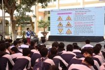 An toàn giao thông cho nụ cười ngày mai