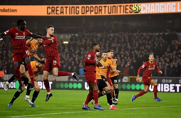 thang wolves liverpool doc ba ngoai hang anh