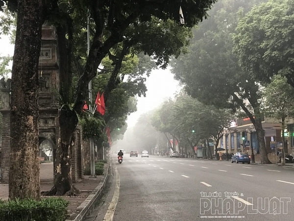 suong mu lai bao phu lay ha noi