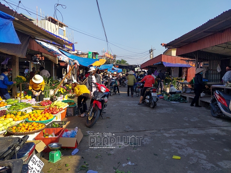 Hải Dương: Đi chợ sắm Tết trong tâm dịch Covid 19