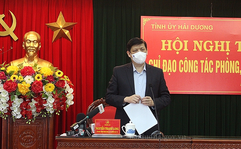 Bộ trưởng Bộ Y tế Nguyễn Thanh Long phát biểu tại hội nghị
