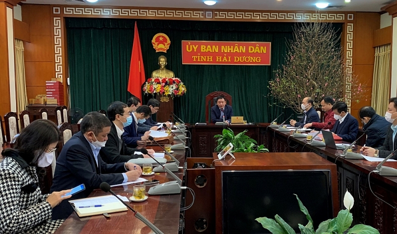 Phó Chủ tịch UBND tỉnh Trần Văn Quân phát biểu tại cuộc họp