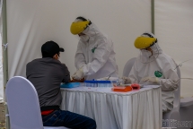 Hà Nội: 3 mẫu xét nghiệm nhanh dương tính với SARS-CoV-2