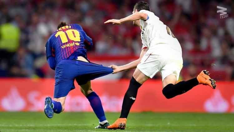 Thư giãn với những khoảnh khắc hài hước trong bóng đá