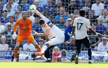 video highlight mu thua tan nat truoc everton