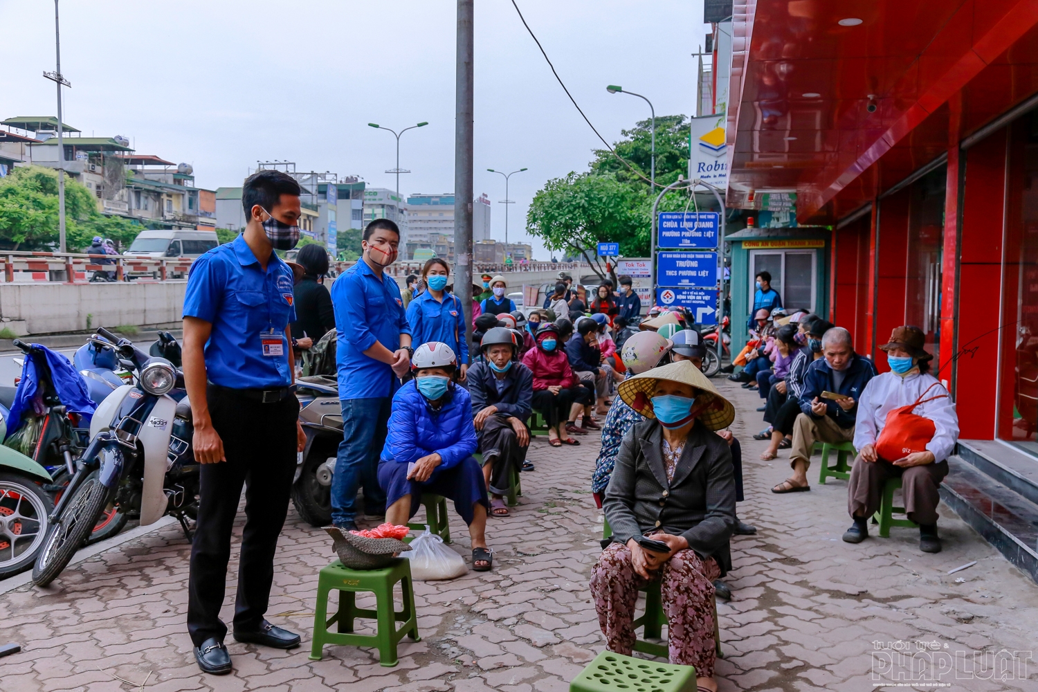 nhung hoat dong thien nguyen am tinh nguoi tai phuong phuong liet