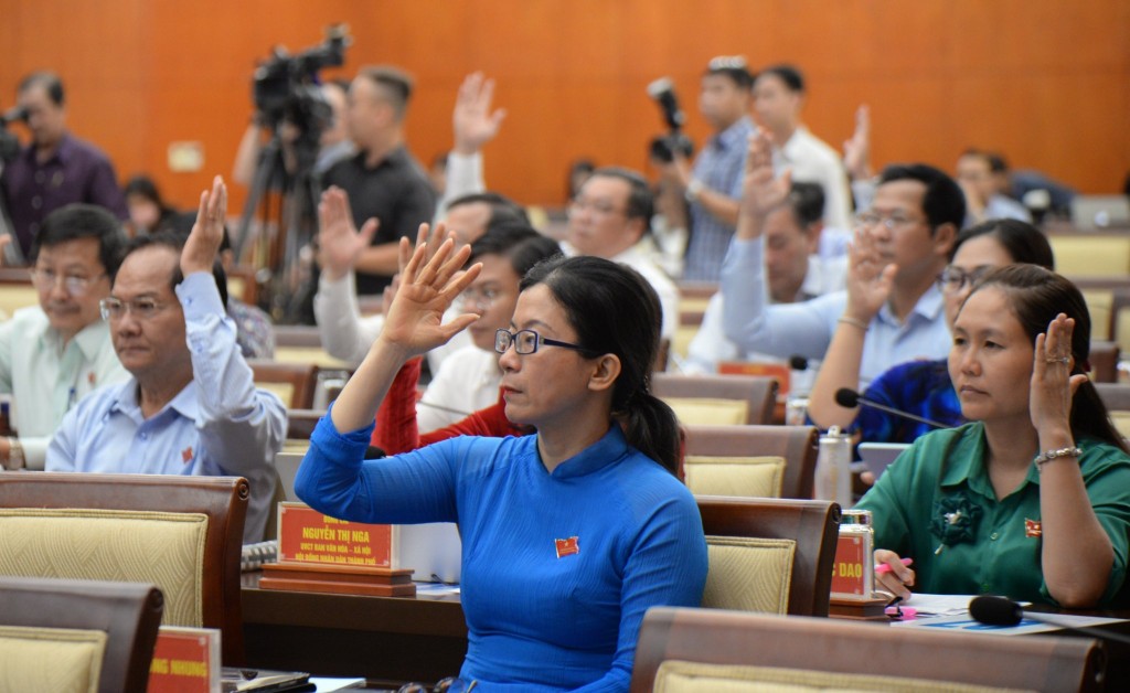 HĐND TP HCM thông qua nhiều quyết sách quan trọng về dự án đầu tư công