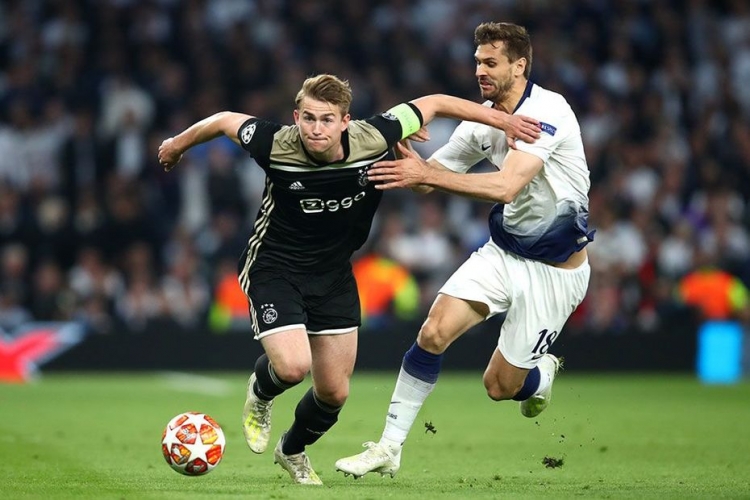 Tottenham Hotspur vs Ajax: Sao trẻ lên tiếng, công nghệ VAR định đoạt