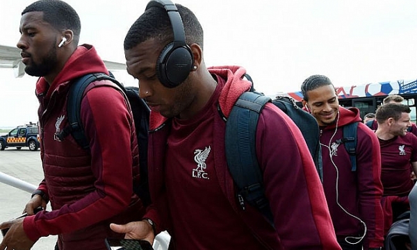 sao khung tro lai dau barca cup c1 klopp lon tieng khieu chien