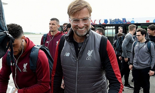 sao khung tro lai dau barca cup c1 klopp lon tieng khieu chien