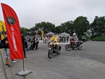 royal enfield to chuc chay thu xe adv himalayan tai long bien ha noi