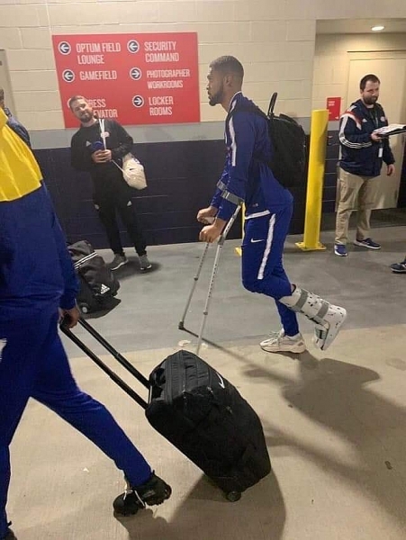 chelsea nhan tin buon truoc them chung ket europa league