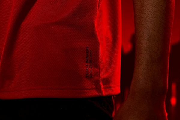 Man Utd chính thức ‘trình làng’ áo đấu sân nhà mùa giải 2019/20 man utd chinh thuc trinh lang ao dau san nha 201920 cam hung bat diet